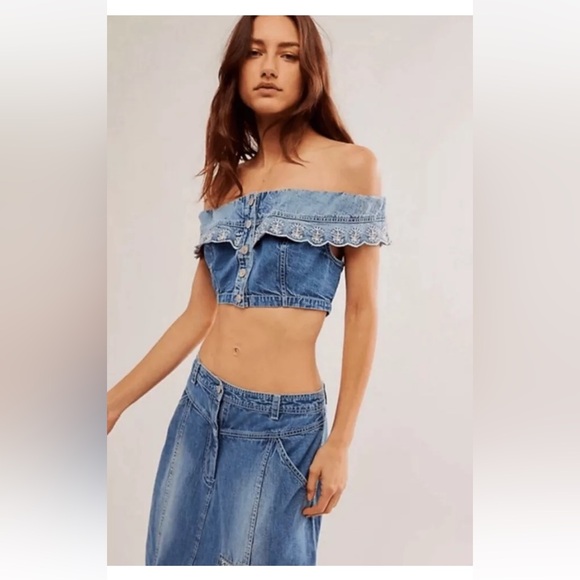 Free People Kora Set Denim Off The Shoulder Top Skirt Embroidered Trim Blue - Picture 3 of 9